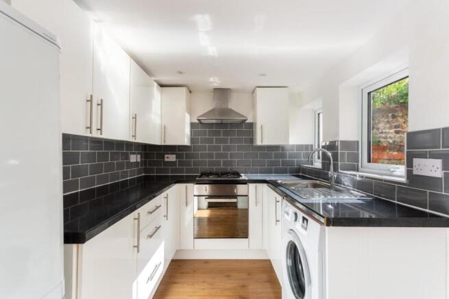 kitchen (1).jpg