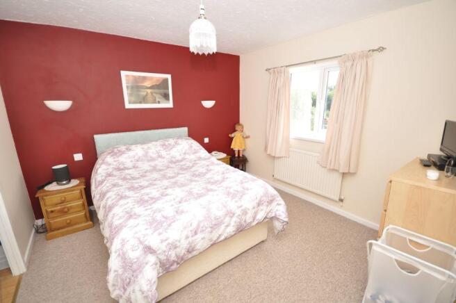 39 Springfields, Llanelli SA15 2DD Photo 5