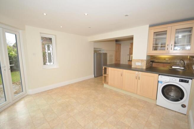 Kitchen 4