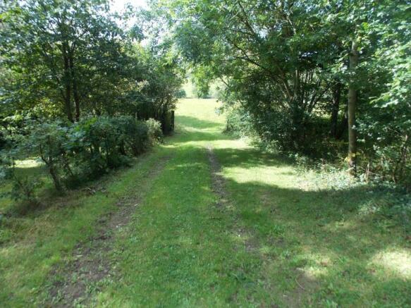 FOR SALE PL15 8NS