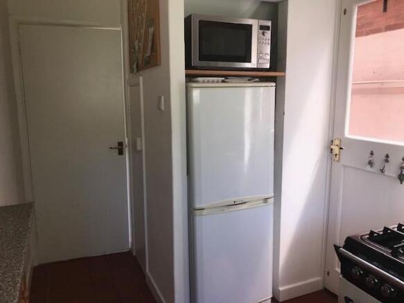 Kitchen To Hall And Side Access