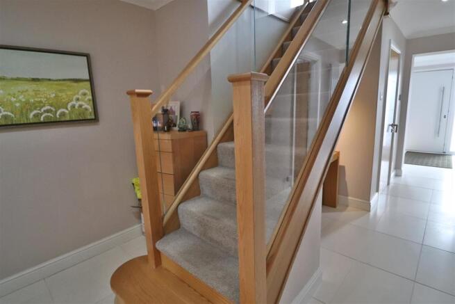 ENTRANCE HALLWAY