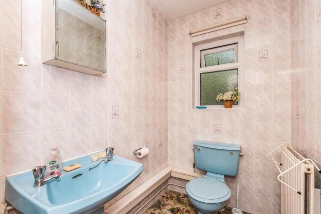 Downstairs Bathroom
