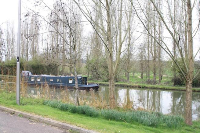 canal pic.JPG