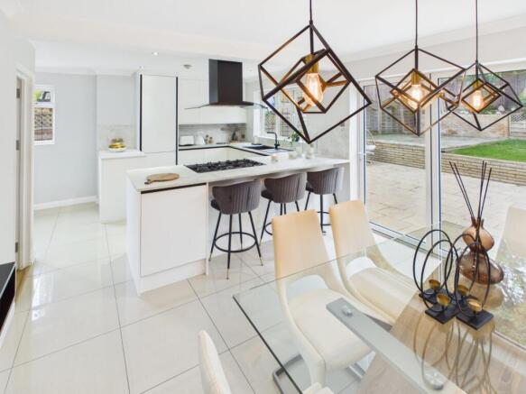 Kitchen/Dining