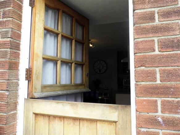 Photo 16