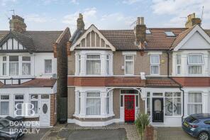 51, Colenso Road, Newbury Park, Ilford IG2 7AH