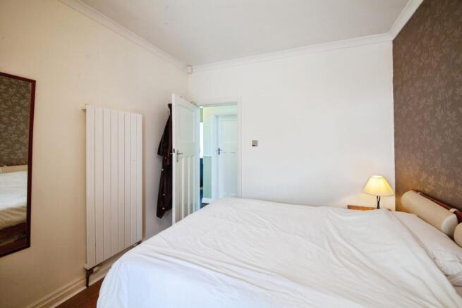 2 bed Detached for sale Image 10