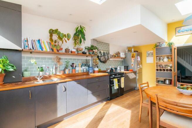 DAORLLAHETIHW04 - Kitchen.Diner D.jpg