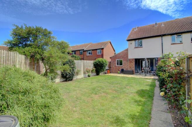 Petrebrook , Chelmsford, CM2 (19)