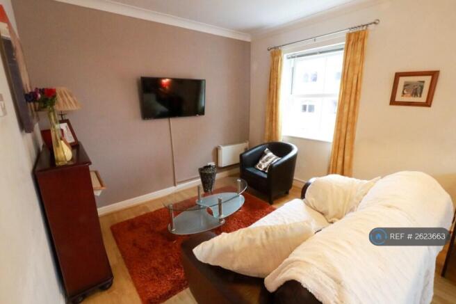 1 bed Flat to rent Image 4