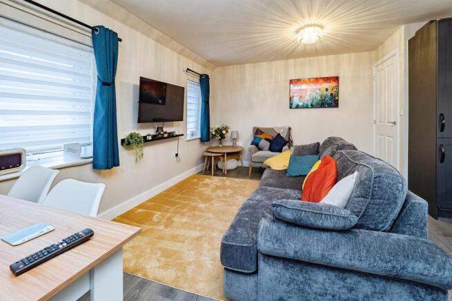 1 bed Apartment for sale Image 5