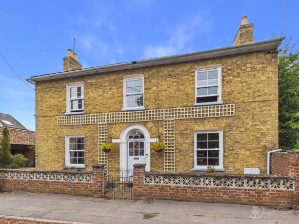 Front- Mark Stephens EweMove Newmarket and Soham