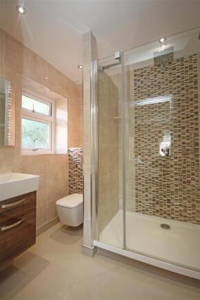 En Suite Shower Room