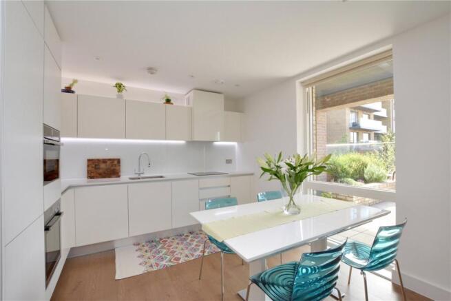 Kitchen/Dining Area