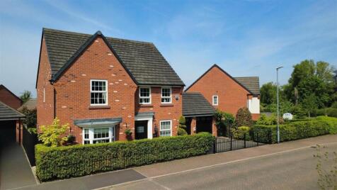 Yew Crescent, Somerford