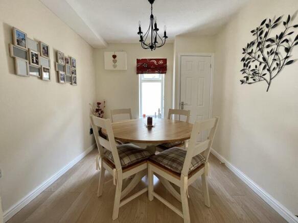 Breakfast Room