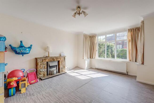 3 bed Detached for sale Image 8