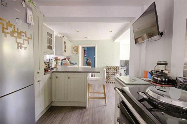 KITCHEN/BREAKFAST RO