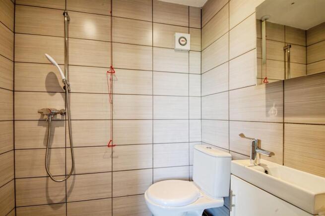 2 bed Town House for sale Image 7