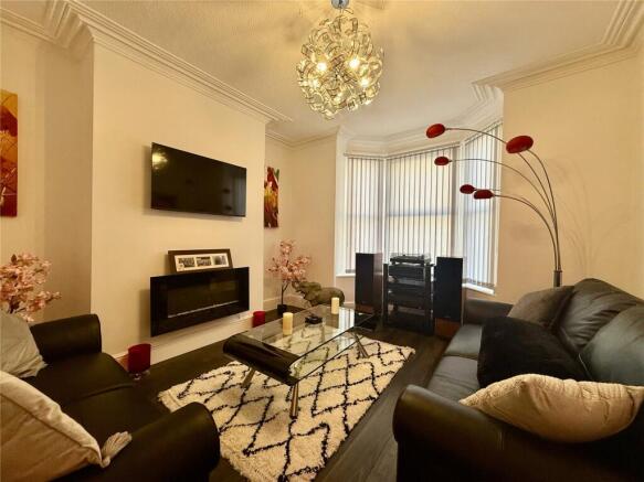 4 bed Terraced for sale Image 6