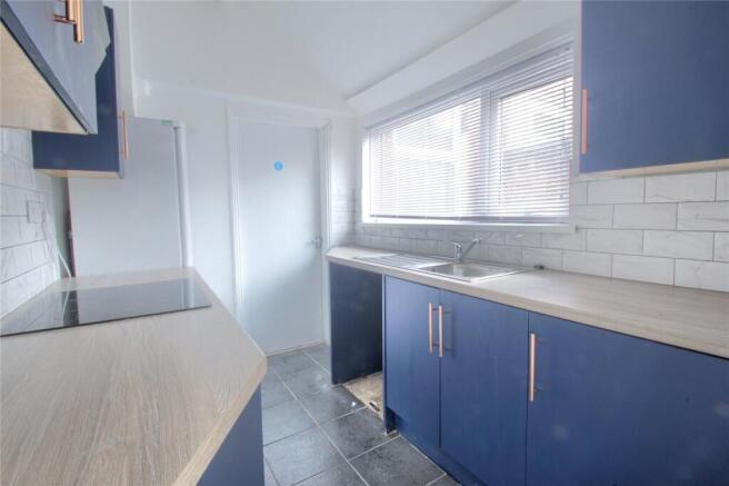 2 bed Terraced for sale Image 5