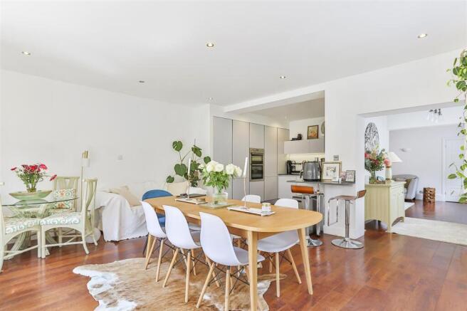 Kitchen / Diner
