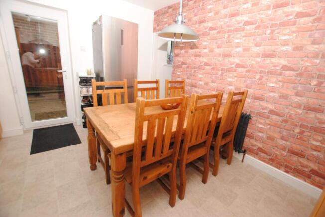 Dining area.jpg