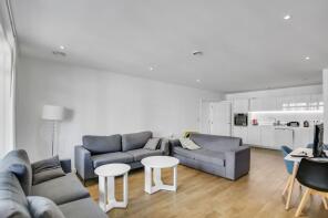 Flat 407, 1 Banbury Point, Cording Street, London E14 6TT