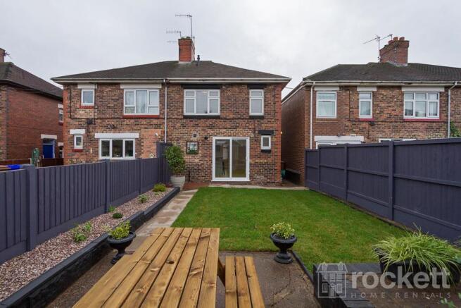 16WoodlandsRd_gwi_5296EW.jpg
