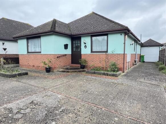3-bed detached on Appledene Close, £450,000