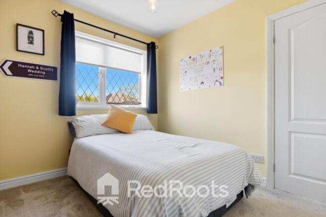 3 bed Semi-Detached for sale Image 9