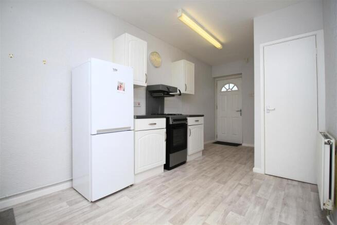 Kitchen......jpg