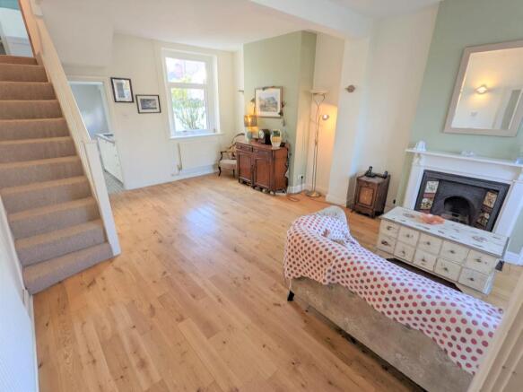 Living Room (4)