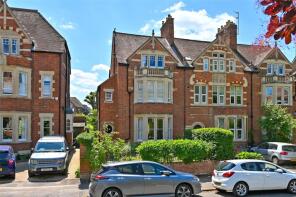 14, St Margaret's Road, Oxford OX2 6RU