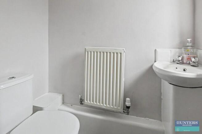 3 bed Town House for sale Image 11