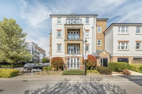 Holford Way, Putney, SW15