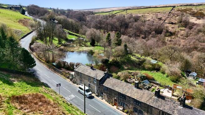 10 Turvin Cottages - Drone Close Surrounds