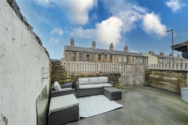 4 bed Terraced for sale Image 8