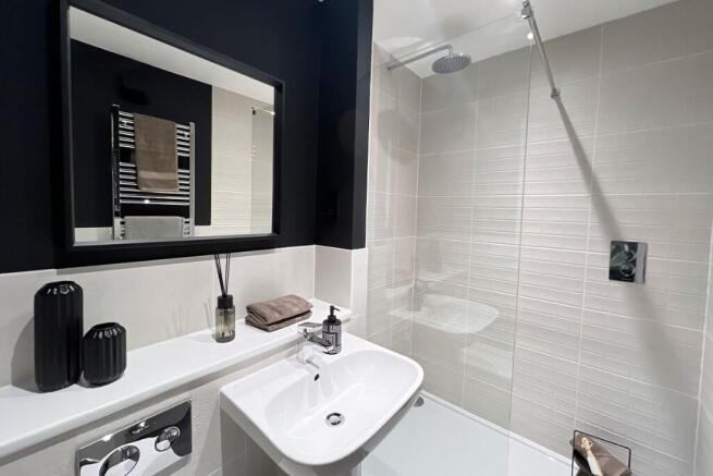 3 bed Semi-Detached for sale Image 4