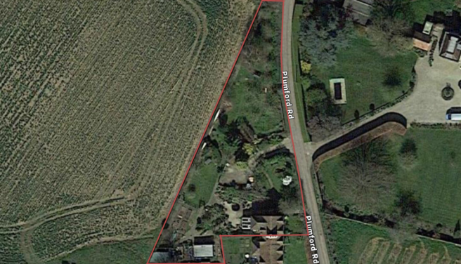 Plot (1)