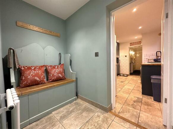 Boot Room/ Rear Hall 627