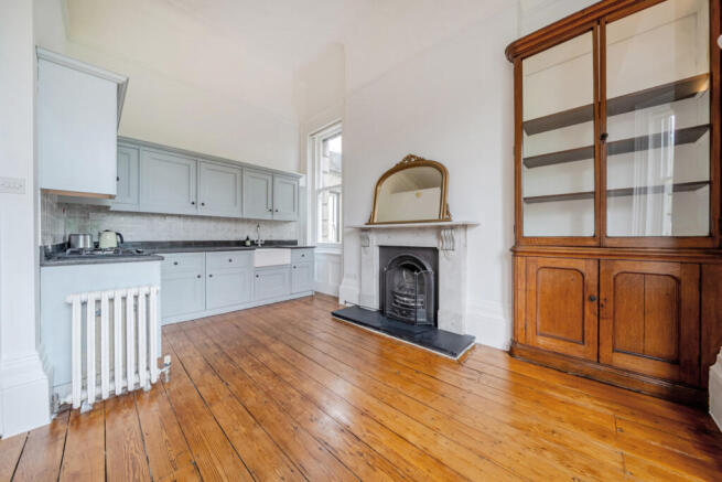 Kitchen/Dining