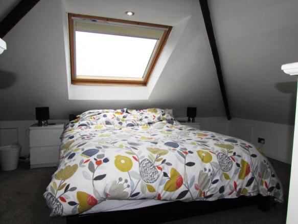 RupertSt7beddd4.JPG