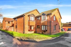 3, The Beeches, Aldershot GU12 5QR