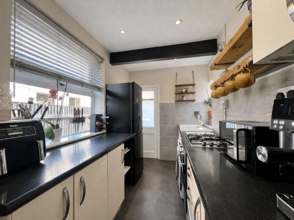 Kitchen 1