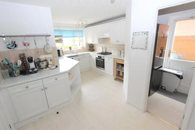 kitchen1