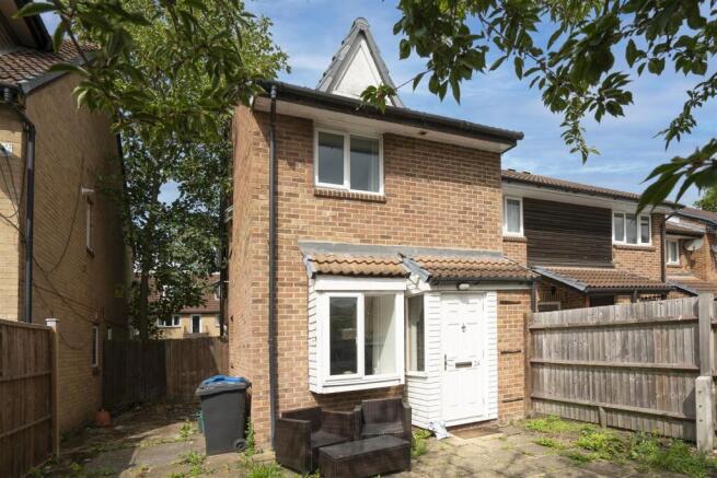 24 Sutherland Drive SW19 external 1.jpg