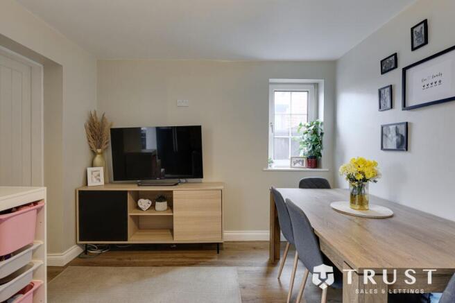 3 bed Detached for sale Image 11