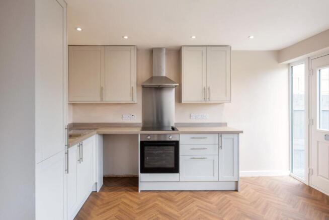 1 bed Bungalow to rent Image 5